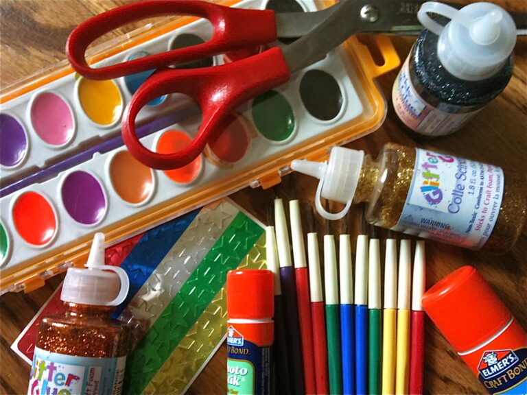 Art and Craft Equipment